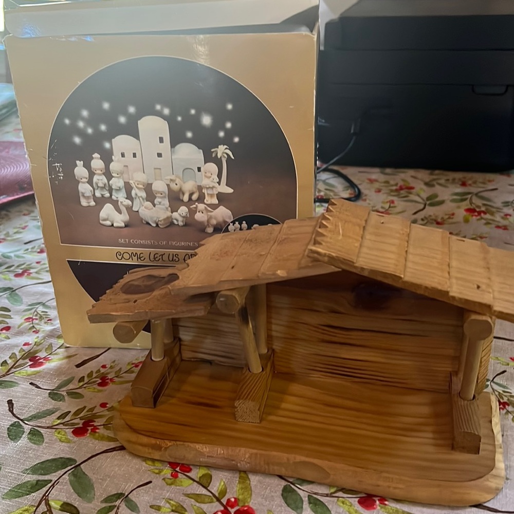Precious Moments Nativity set.